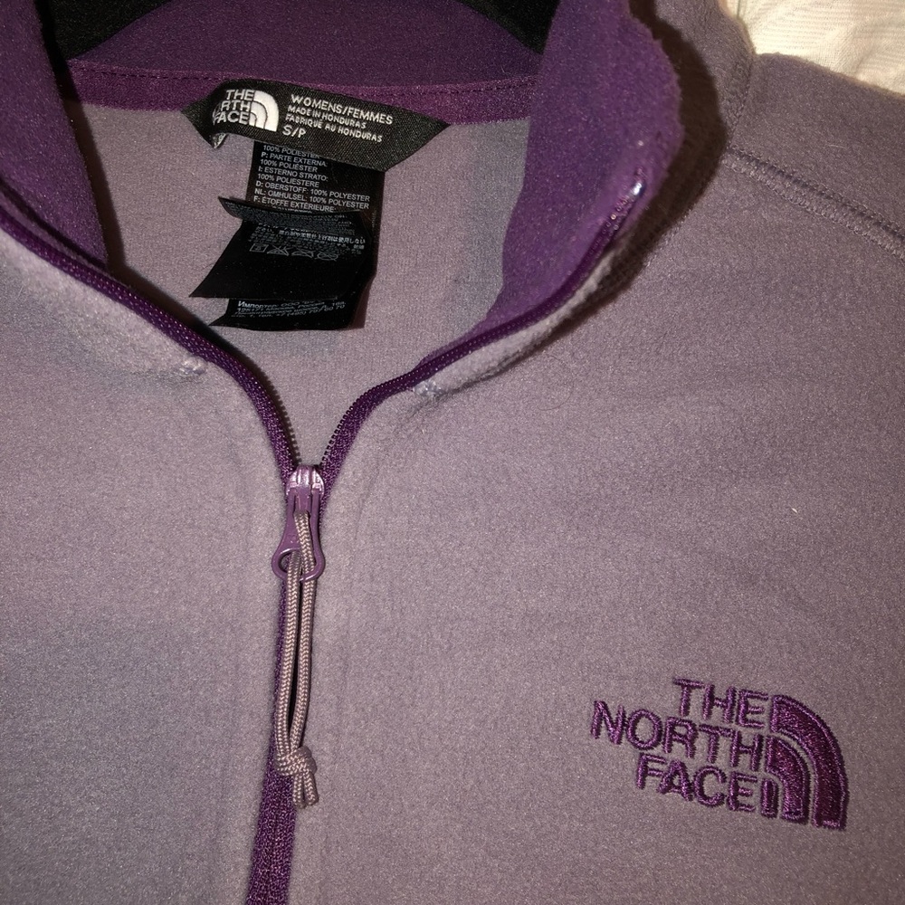 North face pullover
